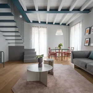  Appartamento Bluemoon Apartments R&R